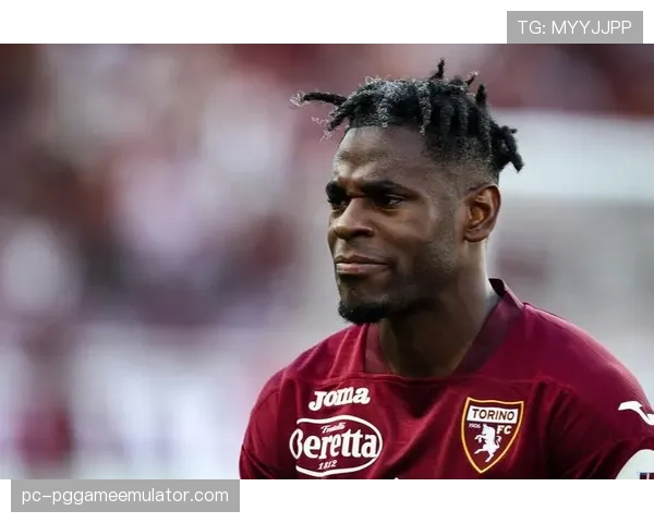 都灵队长萨帕塔带伤首发,小西蒙尼替补待命